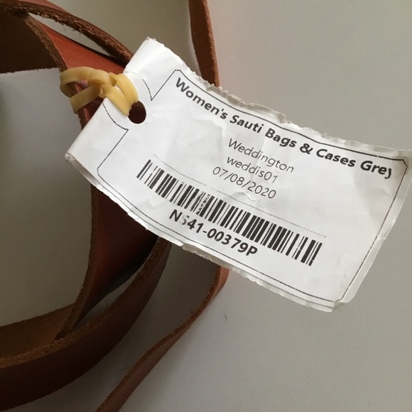 NWT SAUTI BAGS AND CASES CROSSBODY PURSE - Picture 12 of 12